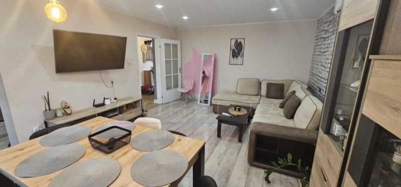 En venta  Casa región Ruse , Krasen , 232 metros cuadrados | 35109314