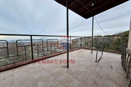 Продава КЪЩА, гр. Варна, Виница