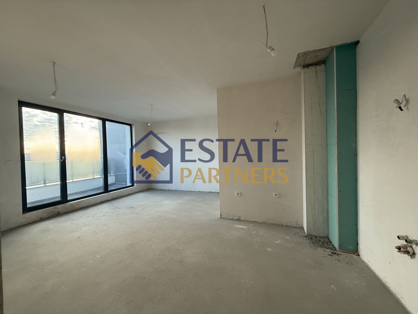 Продава 2-СТАЕН, гр. Пловдив, Кършияка, снимка 2 - Апартаменти - 55921643