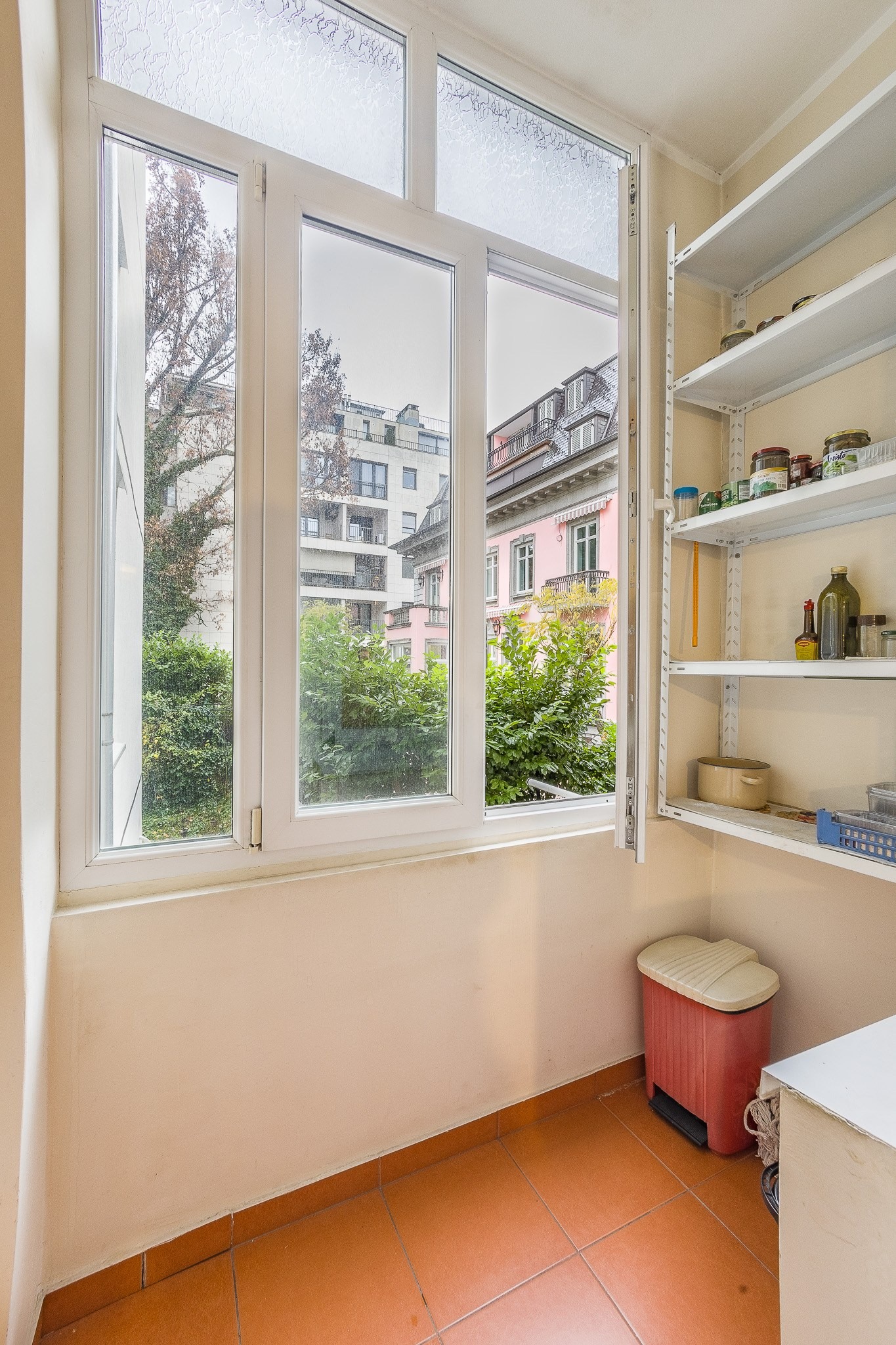 Продава 3-СТАЕН, гр. София, Оборище, снимка 8 - Апартаменти - 53727197