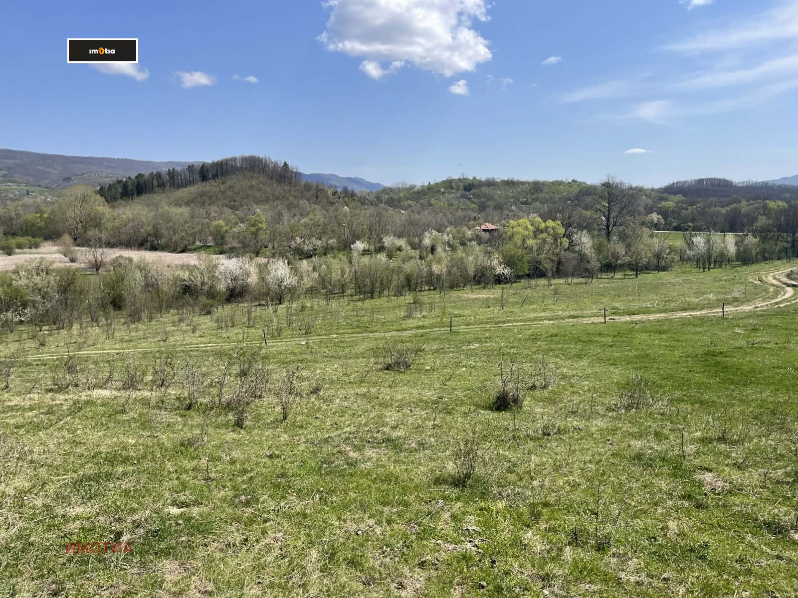 Продава ПАРЦЕЛ, с. Голяма Желязна, област Ловеч, снимка 8 - Парцели - 54273125