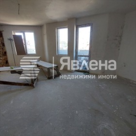 2 quartos Hristo Botev, Varna 3
