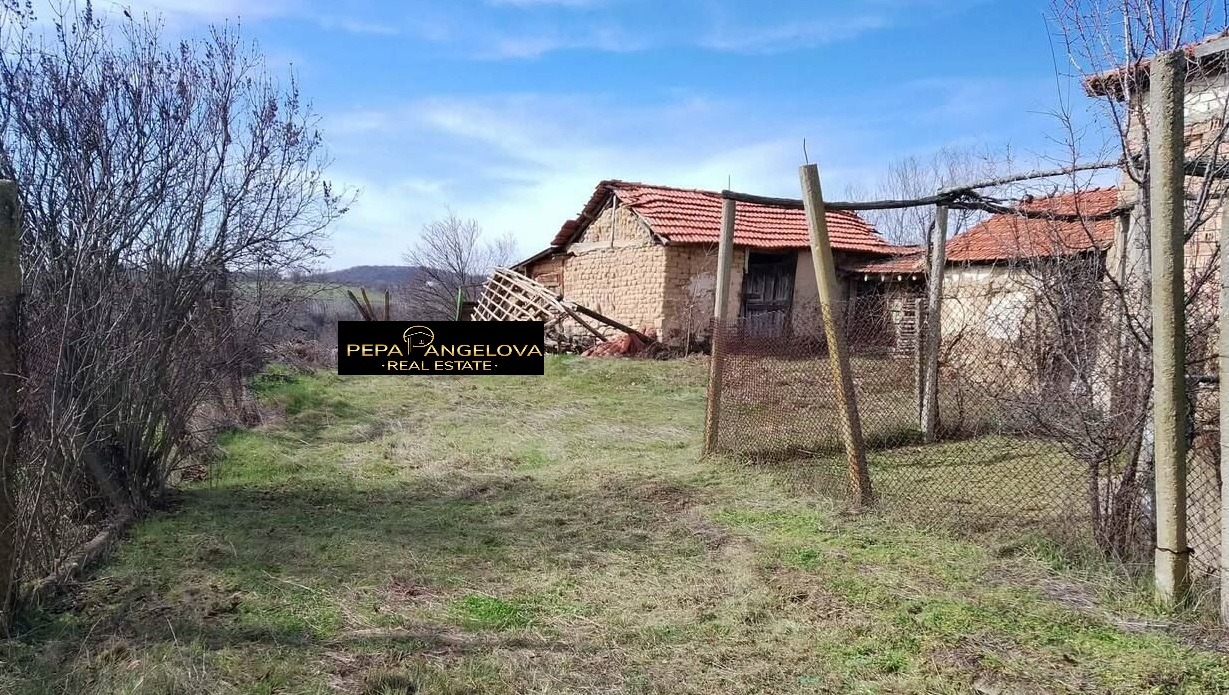 Продава КЪЩА, с. Върбен, област Пловдив, снимка 4 - Къщи - 56749350