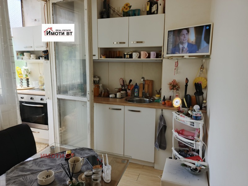 Продава  2-стаен град Велико Търново , Бузлуджа , 50 кв.м | 66898315 - изображение [3]