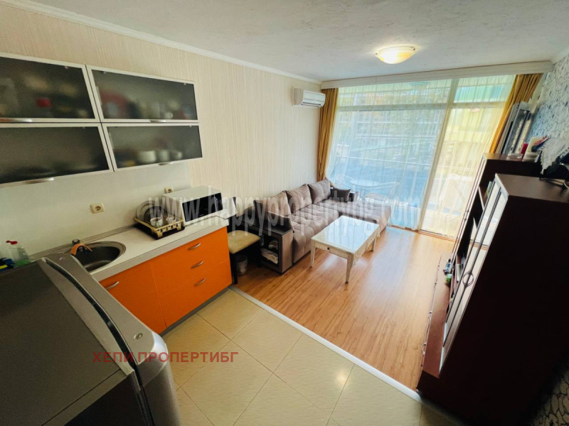 Myytävänä  1 makuuhuone Burgasin alue , Sveti Vlas , 48 neliömetriä | 99217113 - kuva [16]
