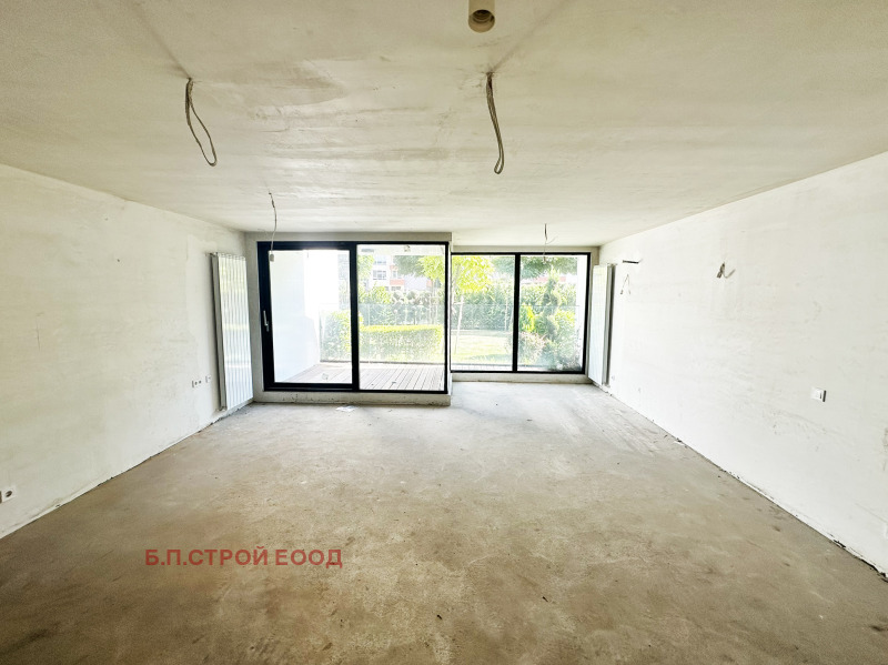 Till salu  2 sovrum Sofia , Dianabad , 135 kvm | 46248090 - bild [7]