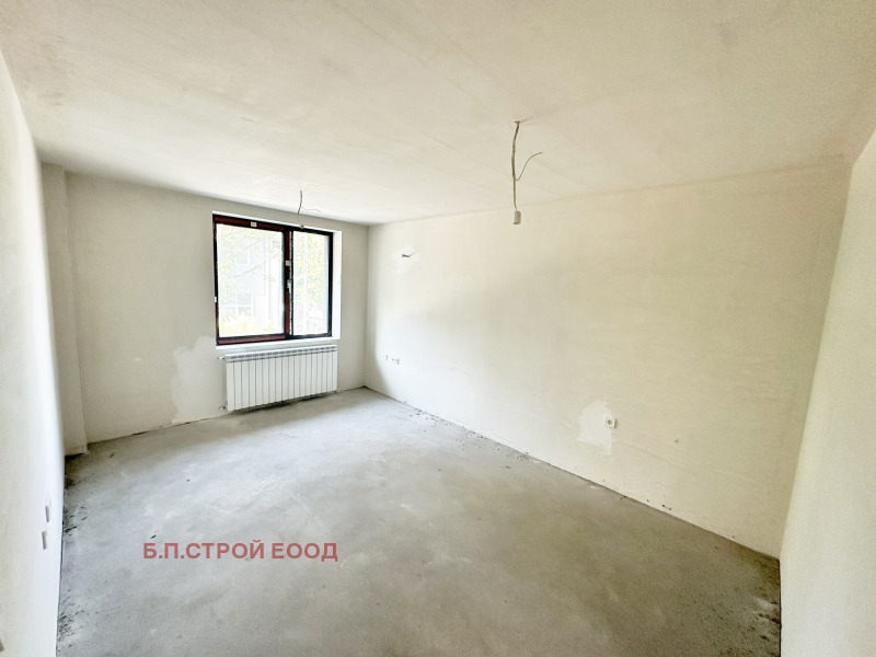 Till salu  2 sovrum Sofia , Dianabad , 135 kvm | 46248090 - bild [12]