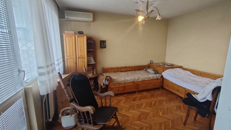 À vendre  3 chambres Vidin , Geo Milev , 120 m² | 53796512 - image [2]