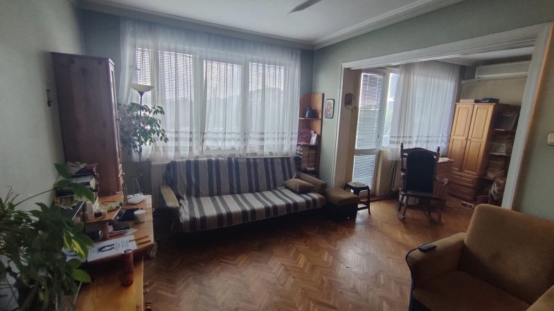 À vendre  3 chambres Vidin , Geo Milev , 120 m² | 53796512