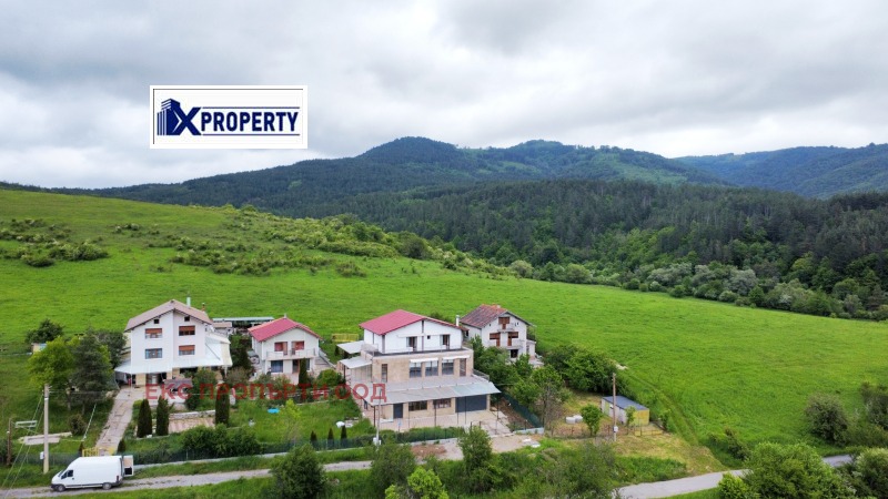 À vendre  Maison région Pernik , Gorotchevtsi , 350 m² | 40085309