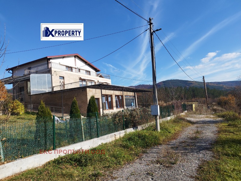 À vendre  Maison région Pernik , Gorotchevtsi , 350 m² | 40085309 - image [2]