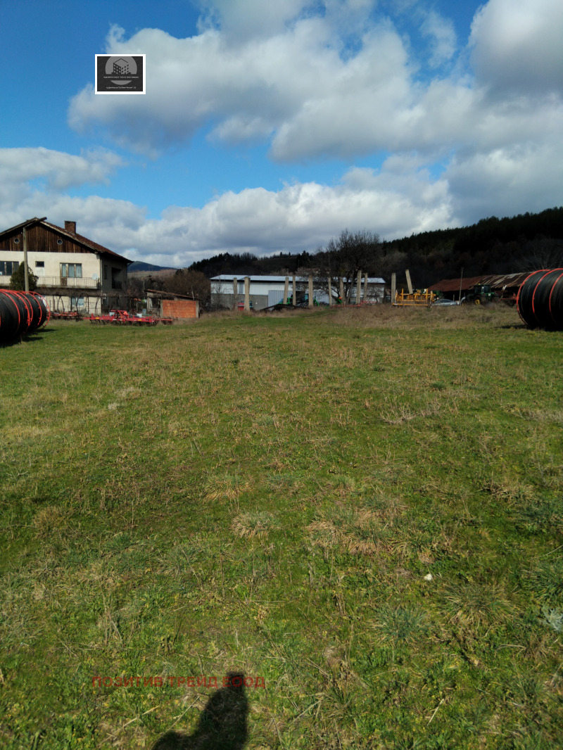 Продава ПАРЦЕЛ, с. Мало село, област Кюстендил