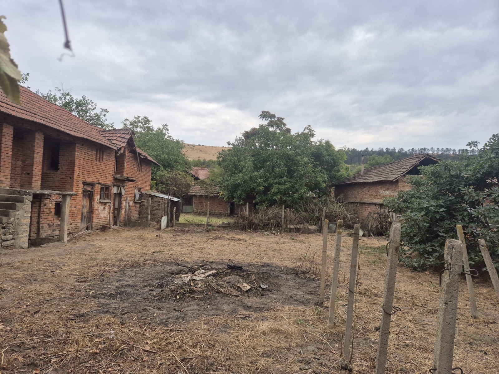 Продава КЪЩА, с. Ореховица, област Плевен, снимка 13 - Къщи - 56505183