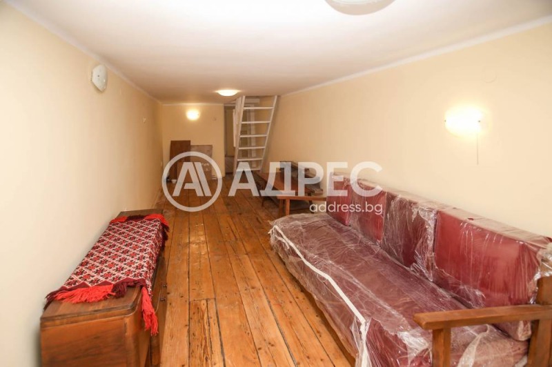Na sprzedaż  1 sypialnia Sofia , Centar , 100 mkw | 23486601 - obraz [13]
