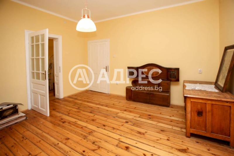 Na sprzedaż  1 sypialnia Sofia , Centar , 100 mkw | 23486601 - obraz [6]