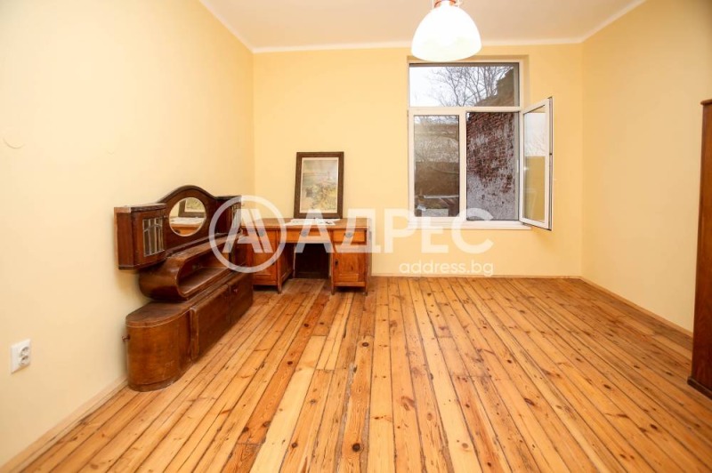Na sprzedaż  1 sypialnia Sofia , Centar , 100 mkw | 23486601