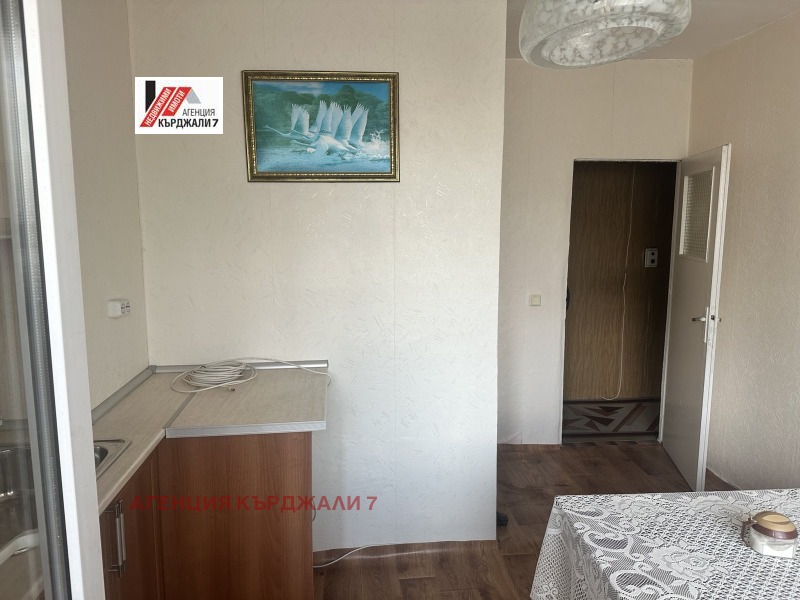 Продава  3-стаен град Кърджали , Възрожденци , 72 кв.м | 89376958 - изображение [10]