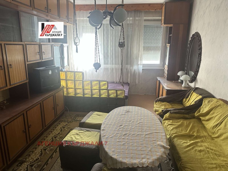 Продава  3-стаен град Кърджали , Възрожденци , 72 кв.м | 89376958 - изображение [6]