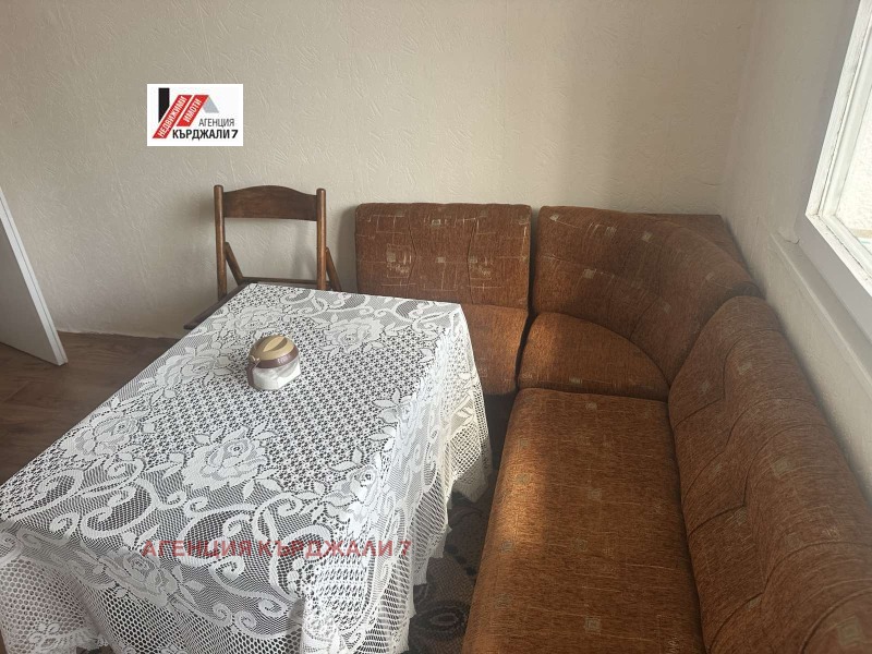 Продава  3-стаен град Кърджали , Възрожденци , 72 кв.м | 89376958 - изображение [11]