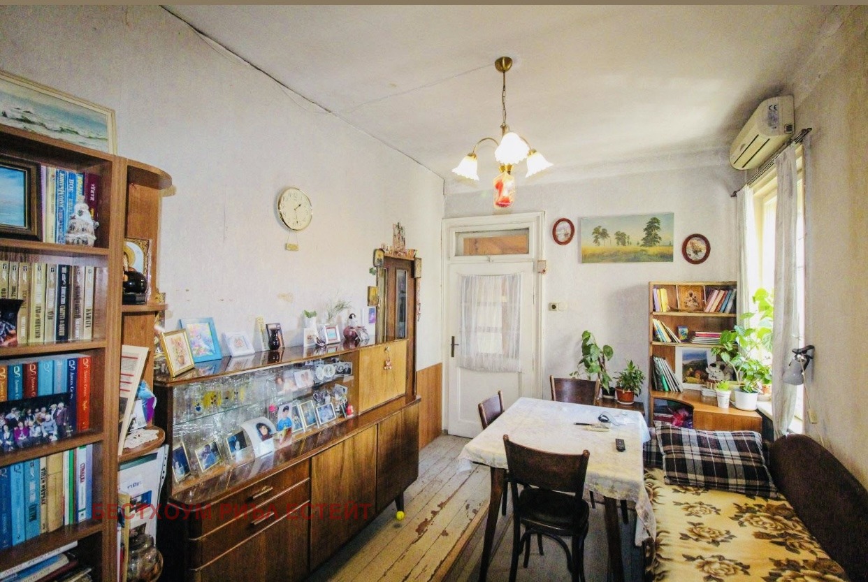 Продава 3-СТАЕН, гр. Варна, Фестивален комплекс, снимка 2 - Апартаменти - 50441522