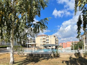 1 sovrum k.k. Slantjev brjag, region Burgas