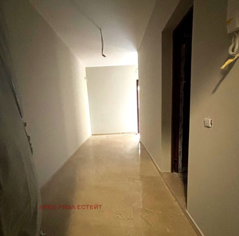 Eladó  2 hálószobás Sofia , Levski , 95 négyzetméter | 21093747 - kép [10]