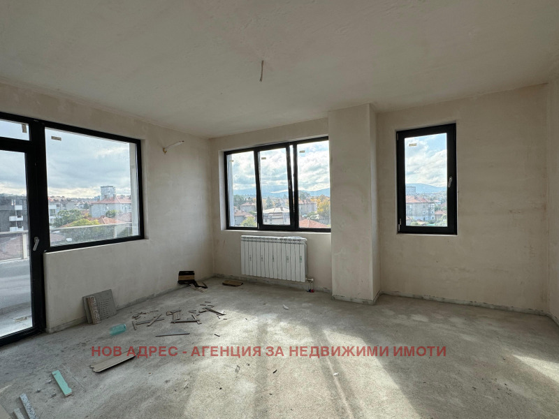 Продава 3-СТАЕН, гр. Търговище, Център, снимка 2 - Апартаменти - 52127317