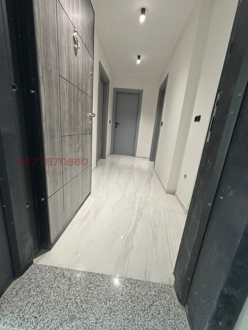 Продава 4-СТАЕН, гр. София, Център, снимка 10 - Апартаменти - 53119240