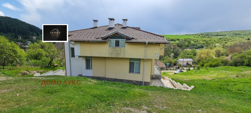 Продава ХОТЕЛ, с. Гургулят, област София област, снимка 3 - Хотели - 52564688