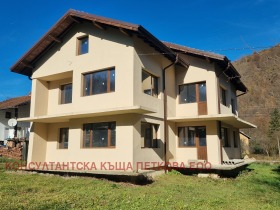 Casa Ribaritsa, regione Lovech 1