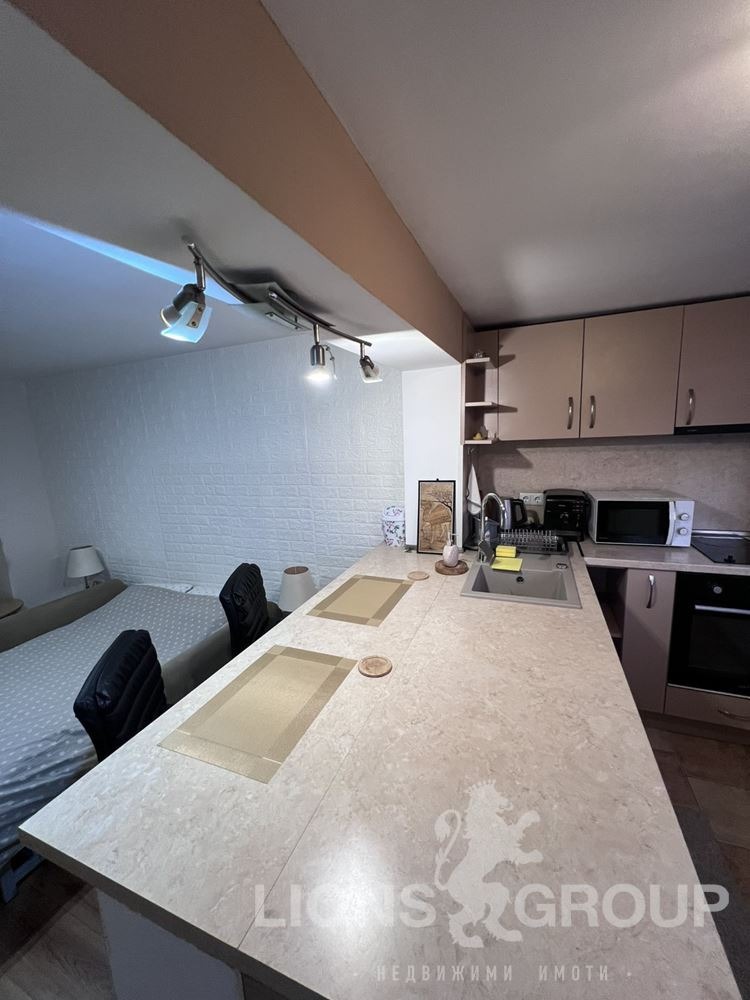 Te koop  Studio Varna , Kolchozen pazar , 32 m² | 15766863 - afbeelding [2]