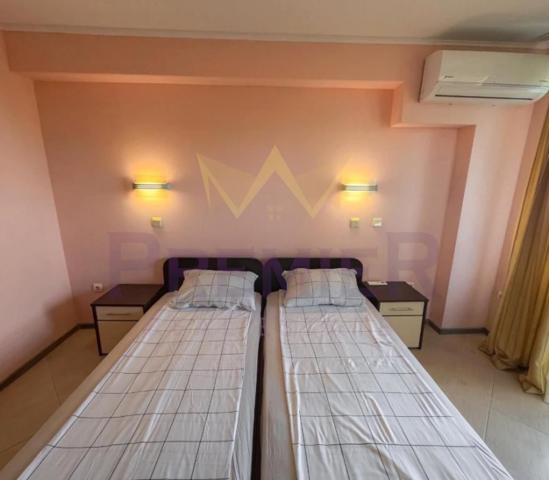 Na sprzedaż  1 sypialnia Warna , k.k. Zlatni pjasaci , 45 mkw | 65619231 - obraz [4]