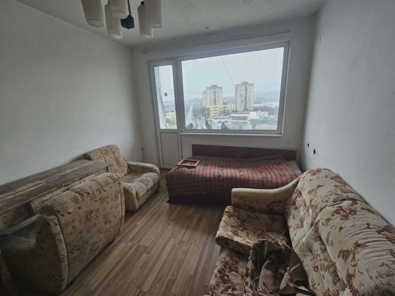 Продава 2-СТАЕН, гр. Кърджали, Център, снимка 2 - Апартаменти - 53377703