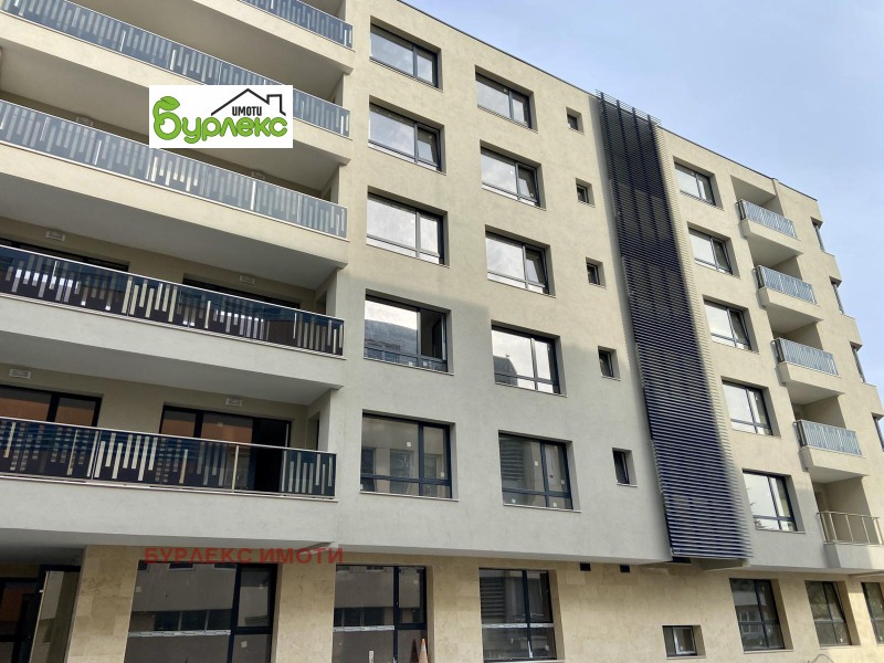 Продава  3-стаен град Варна , Централна поща , 126 кв.м | 42858202 - изображение [2]