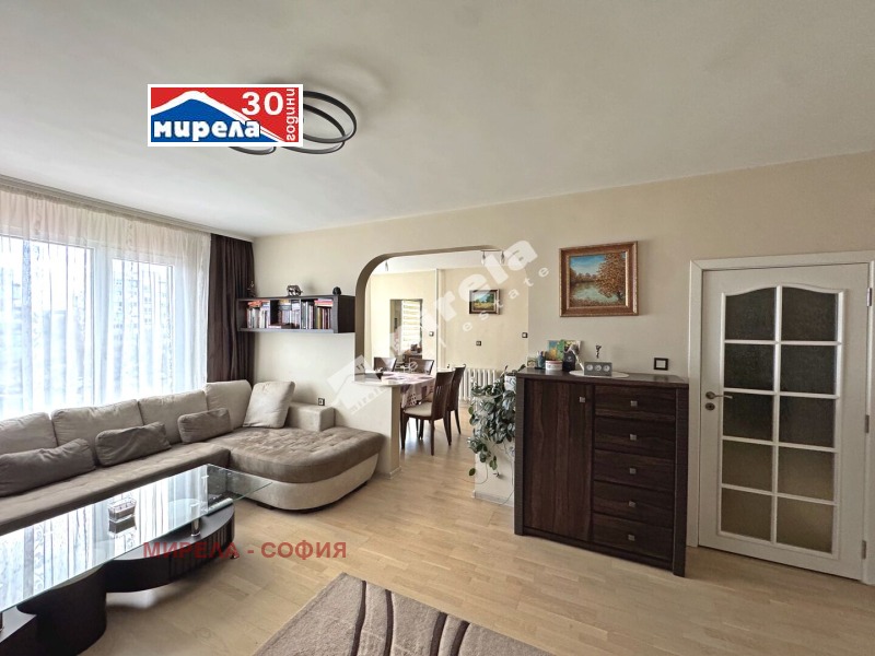 Продава 4-СТАЕН, гр. София, Люлин 3, снимка 3 - Апартаменти - 52467757