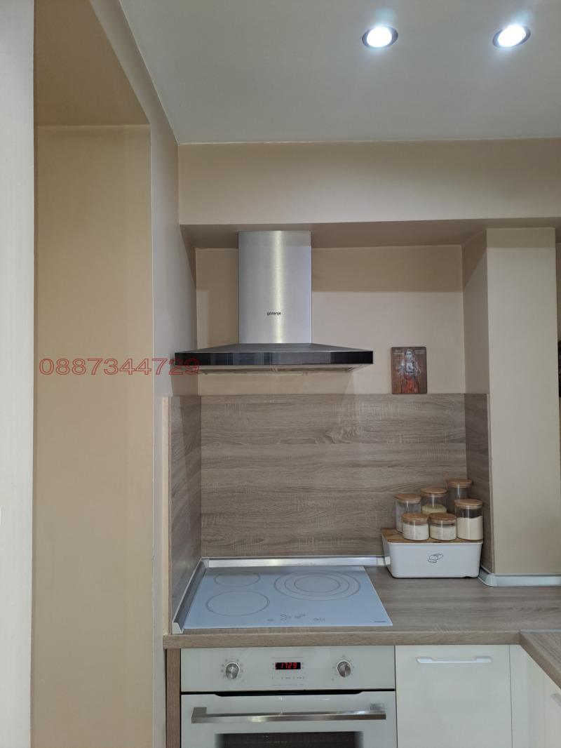 Продава ЕТАЖ ОТ КЪЩА, гр. Поморие, област Бургас, снимка 8 - Етаж от къща - 52785587