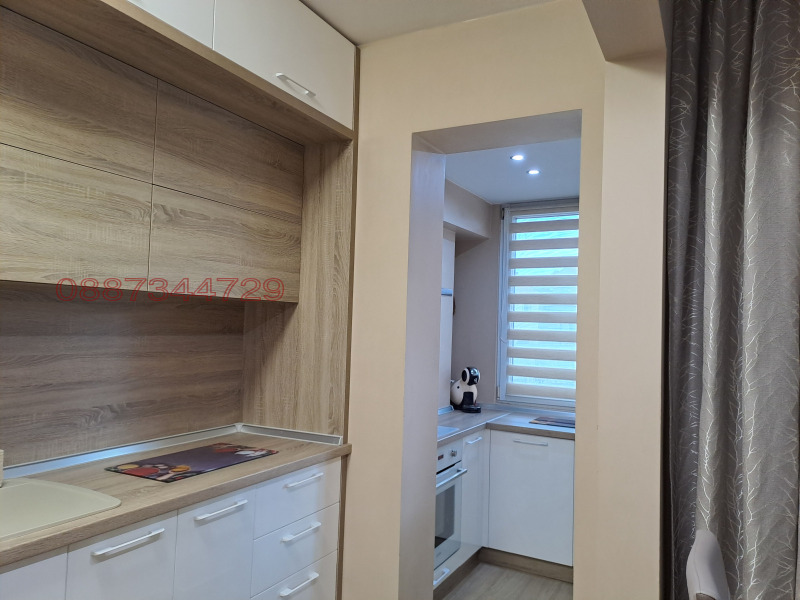 Продава ЕТАЖ ОТ КЪЩА, гр. Поморие, област Бургас, снимка 6 - Етаж от къща - 52785587