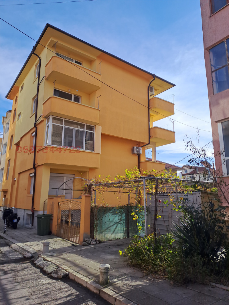 Продава ЕТАЖ ОТ КЪЩА, гр. Поморие, област Бургас, снимка 3 - Етаж от къща - 52785587