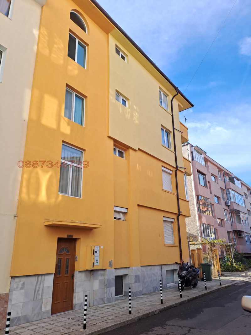 Продава ЕТАЖ ОТ КЪЩА, гр. Поморие, област Бургас, снимка 2 - Етаж от къща - 52785587