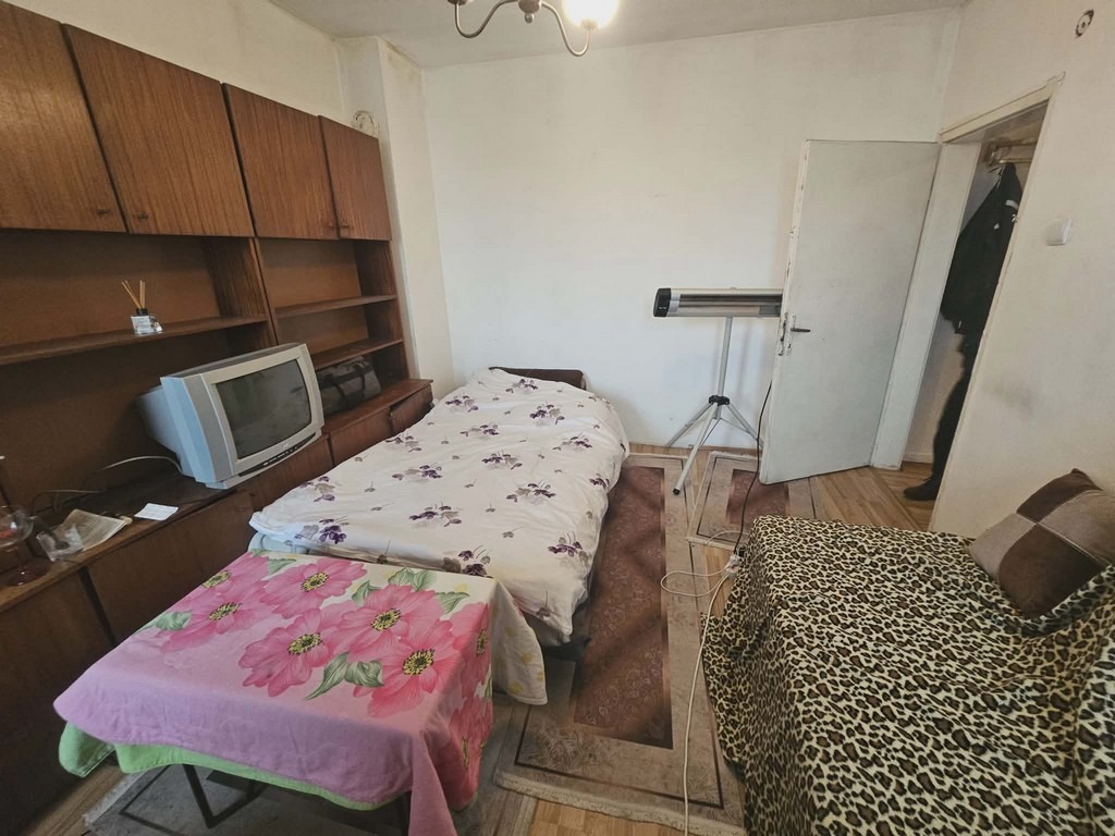 Продава 2-СТАЕН, гр. Кърджали, Център, снимка 2 - Апартаменти - 53377703