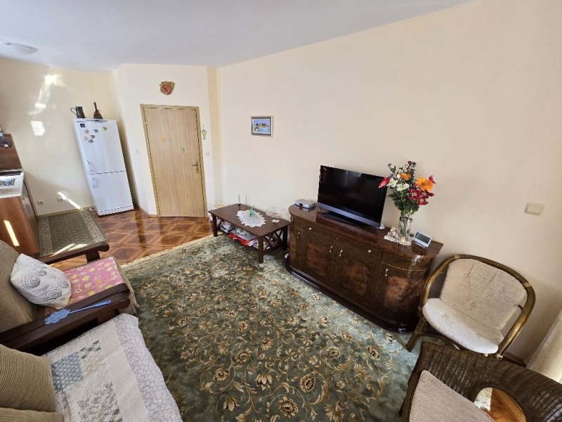 Zu verkaufen  1 Schlafzimmer region Burgas , k.k. Slantschew brjag , 64 qm | 90614643 - Bild [2]