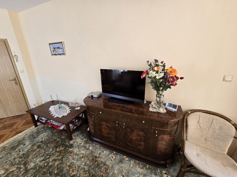 Zu verkaufen  1 Schlafzimmer region Burgas , k.k. Slantschew brjag , 64 qm | 90614643 - Bild [5]