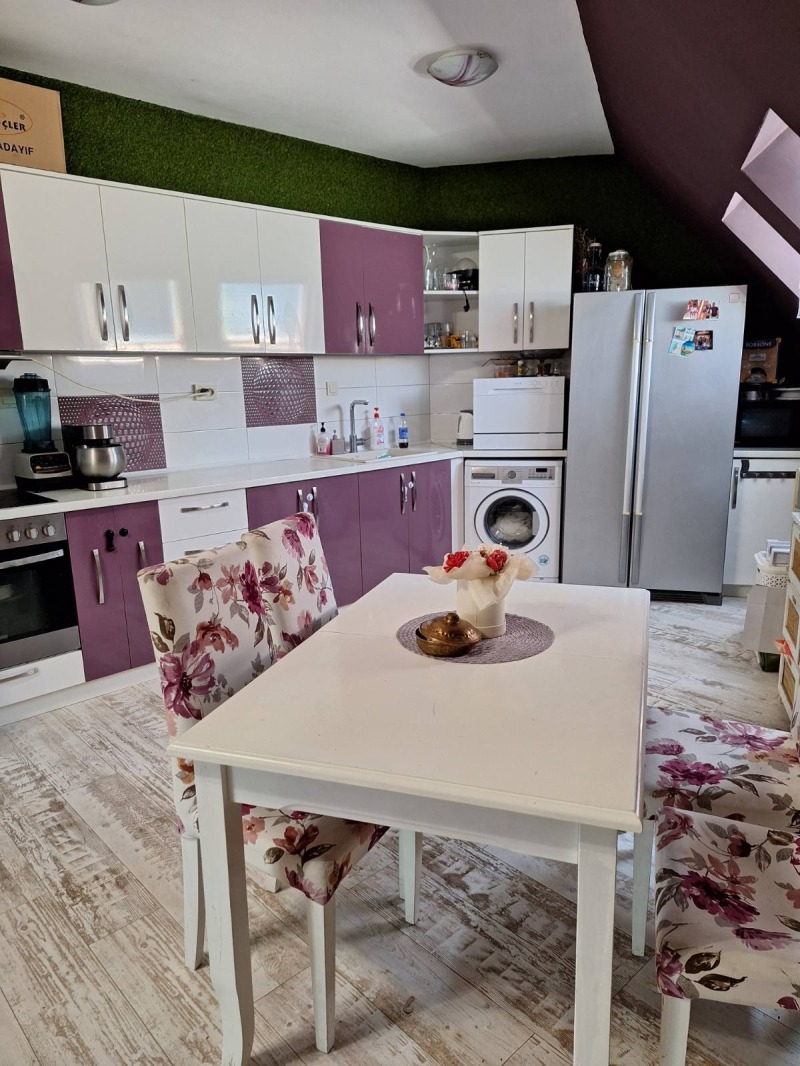 Zu verkaufen  2 Schlafzimmer Pazardschik , Mladost , 130 qm | 78818172 - Bild [4]