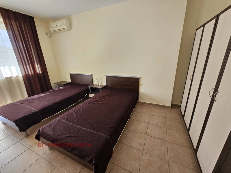 Zu verkaufen  2 Schlafzimmer region Burgas , k.k. Slantschew brjag , 110 qm | 42834358 - Bild [6]