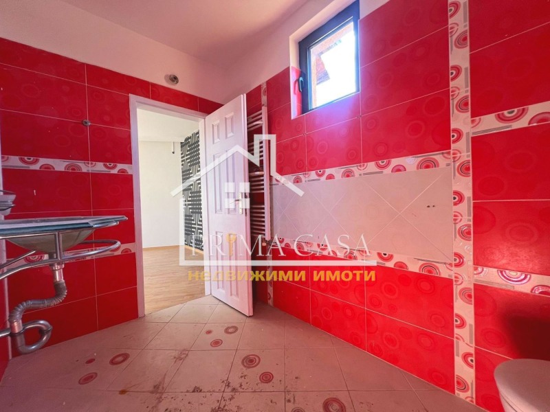 Продава  Къща област Пловдив , с. Войводиново , 354 кв.м | 76587932 - изображение [11]