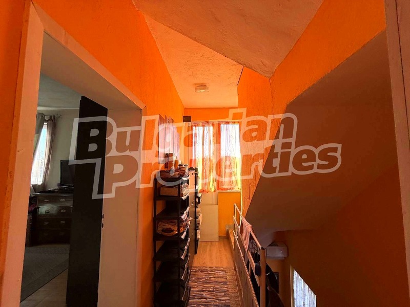 Продава КЪЩА, с. Алдомировци, област София област, снимка 14 - Къщи - 52453136