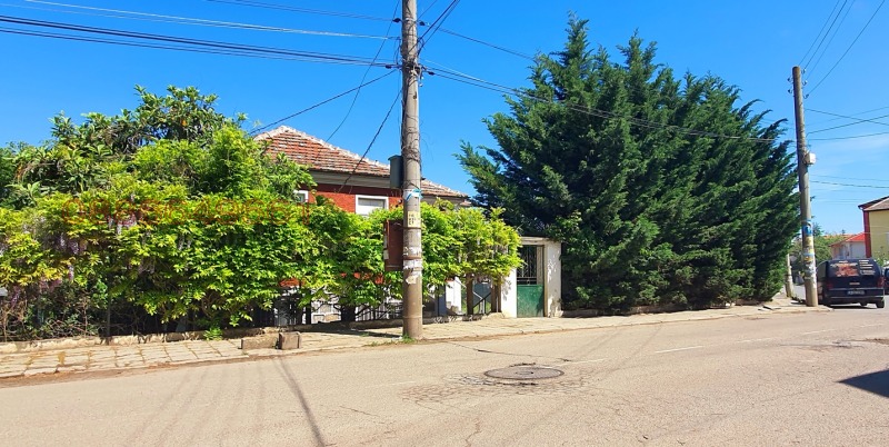 Продава КЪЩА, гр. Черноморец, област Бургас, снимка 2 - Къщи - 52771295