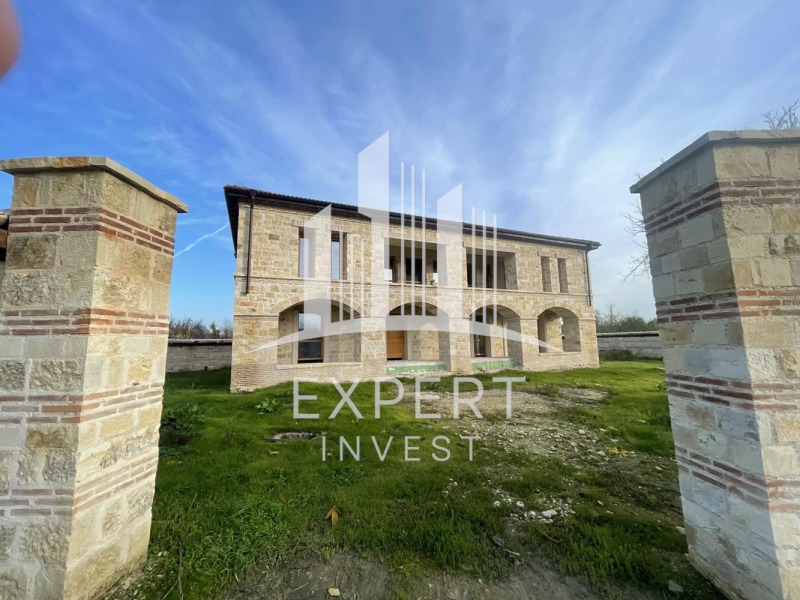 Продава КЪЩА, с. Неофит Рилски, област Варна, снимка 2 - Къщи - 53494925