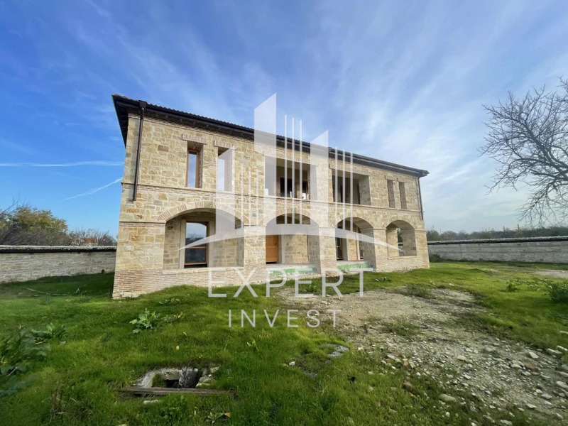 Продава КЪЩА, с. Неофит Рилски, област Варна, снимка 8 - Къщи - 53494925