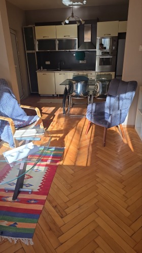 ����� ������� 3-�����,���� �����, ��� �����>